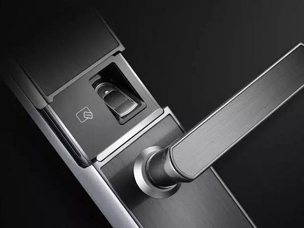 盐城24小时上门开锁公司